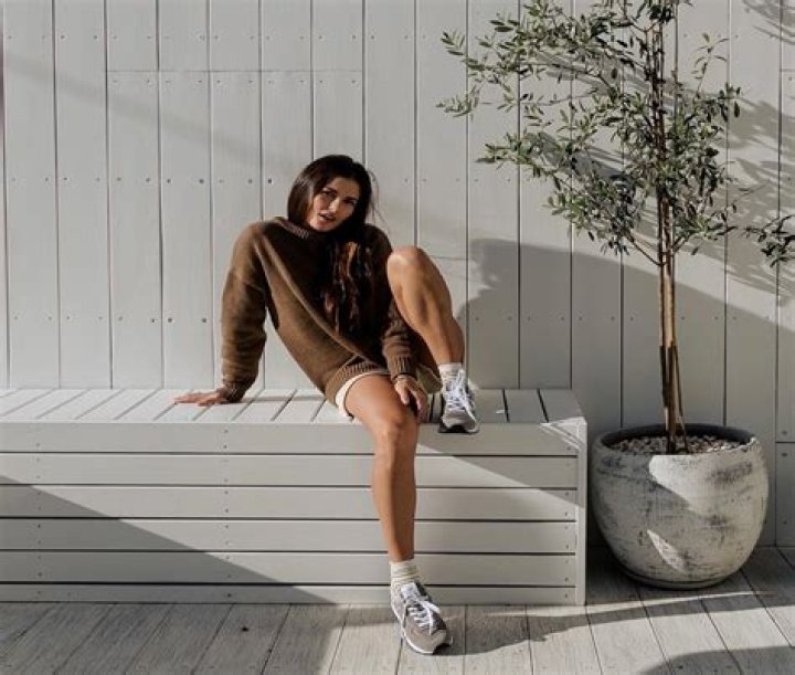 An Instagram Star's Wiki Bio