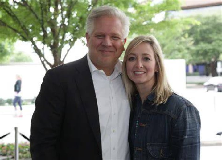 CEO of TheBlaze' Glenn Beck's Net Worth, & Career: Also Know About His Life Style and Properties