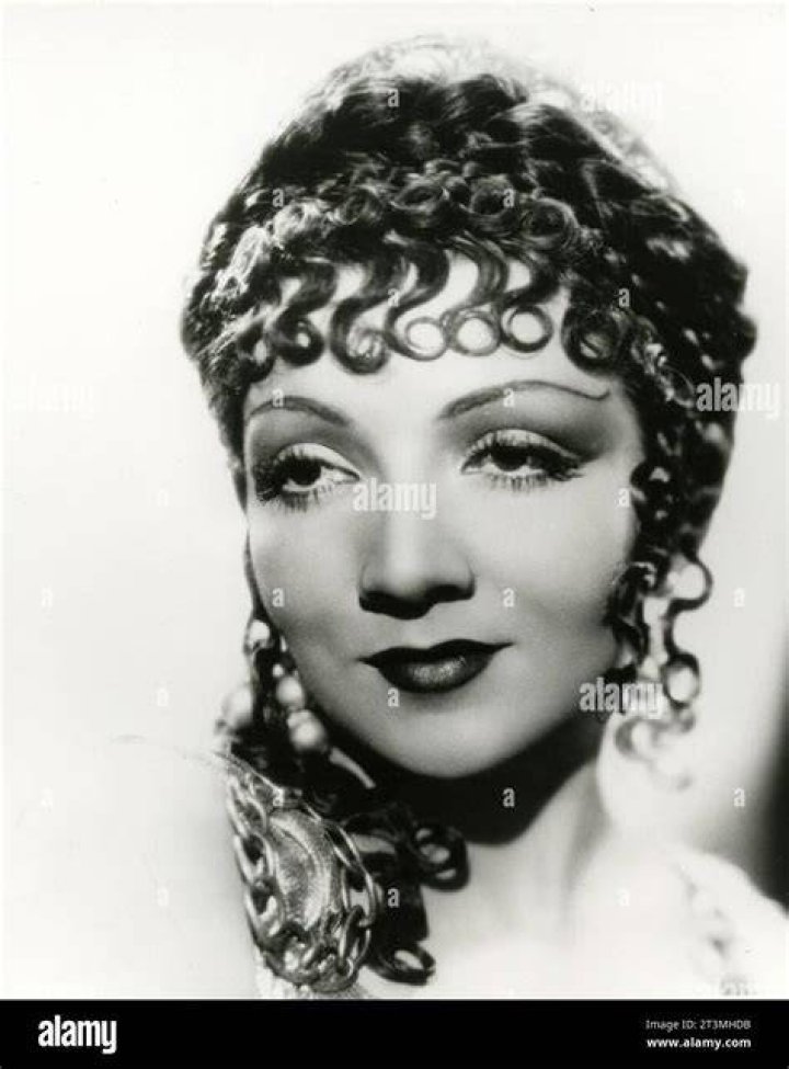 Claudette Colbert | CelebPoster.com Blog