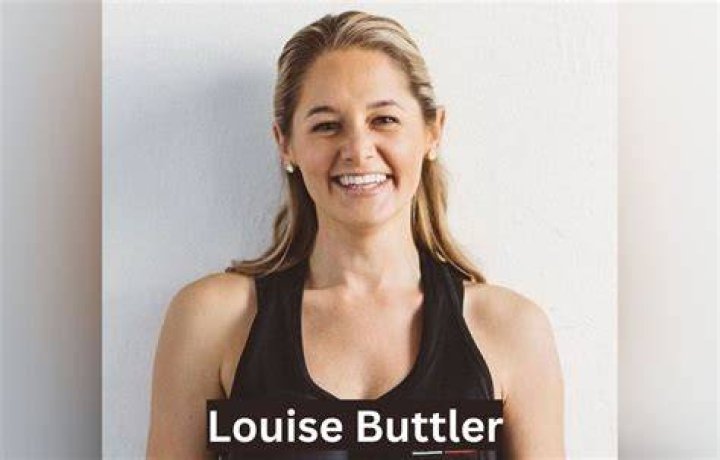 Courtney Hope Height, Weight, Net Worth, Age, Birthday, Wikipedia, Who, Nationality, Biography