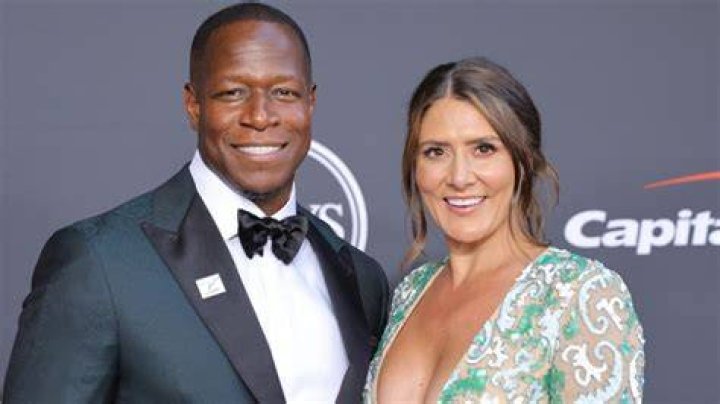 Discover The Inspiring Story Of Raheem Morris' Wife