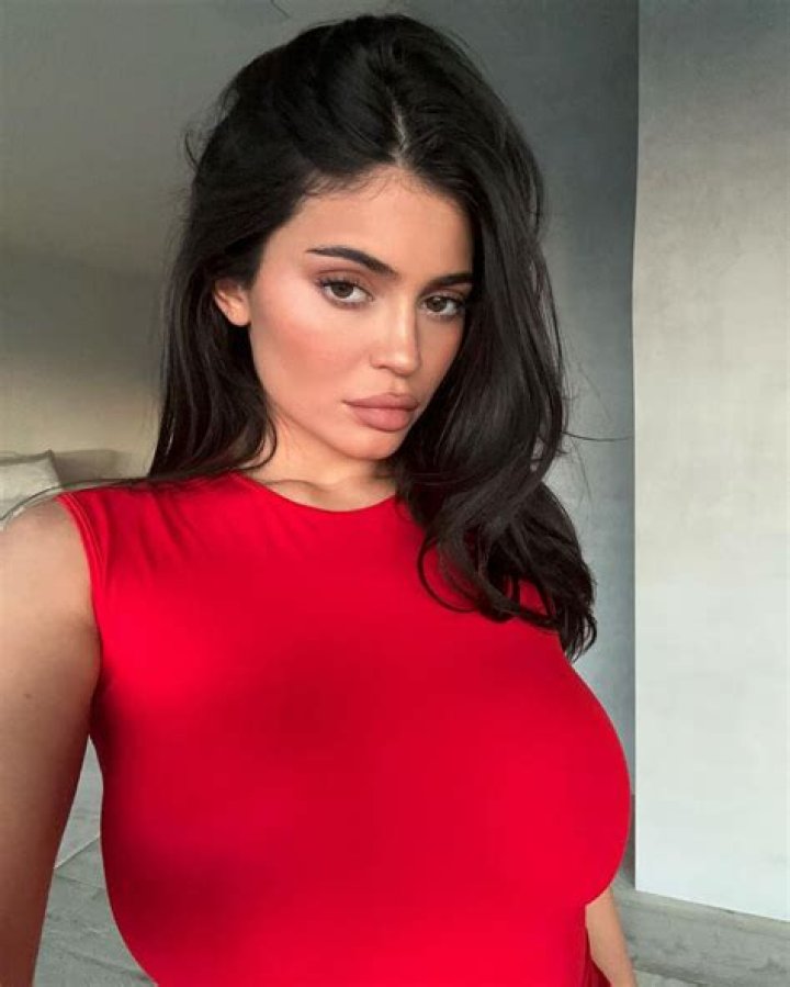 Discover The Secrets Behind Kylie Jenner's Unedited Confidence