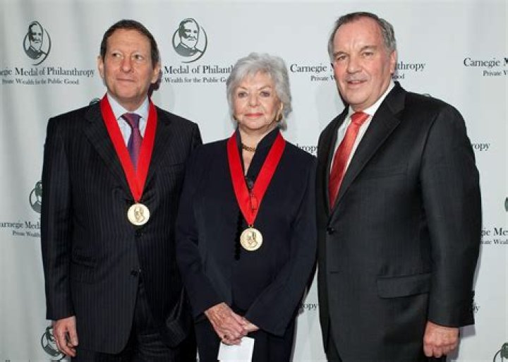 Gigi Pritzker Bio, Age, Wiki, Net Worth, Husband, Height, Family and Children