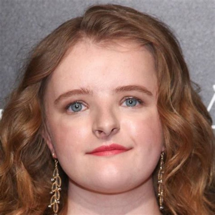 Hereditary Actress, Milly Shapiro is Single! What's her Health Condition? Know about her Personal Li