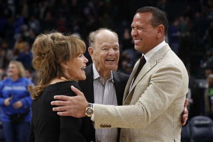 How Old Is Glen Taylors Wife Becky Mulvihill? Know About Family Of Former NBA Team Owner