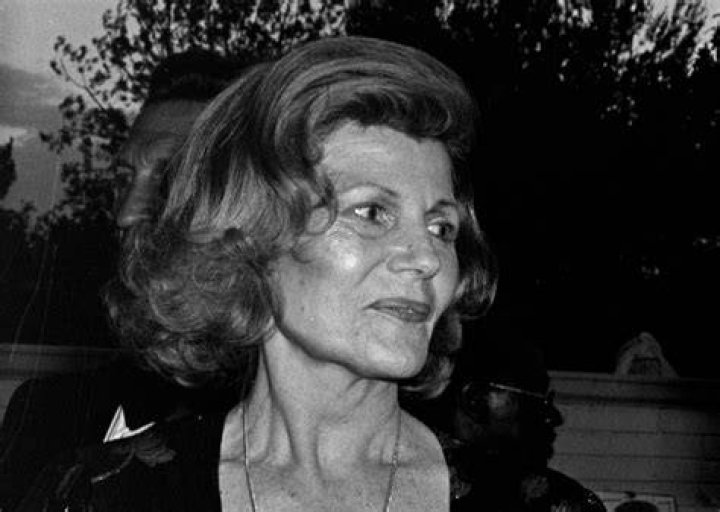 How Rita Hayworth Changed Her Appearance For Hollywood