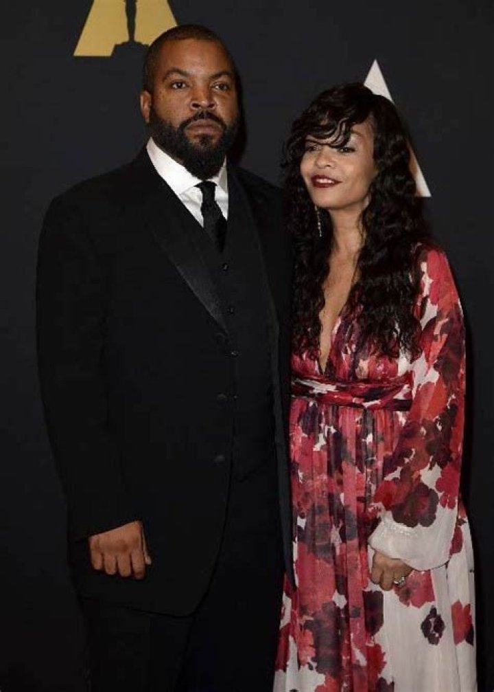Ice Cube Height, Weight, Age, Spouse, Family, Facts, Biography