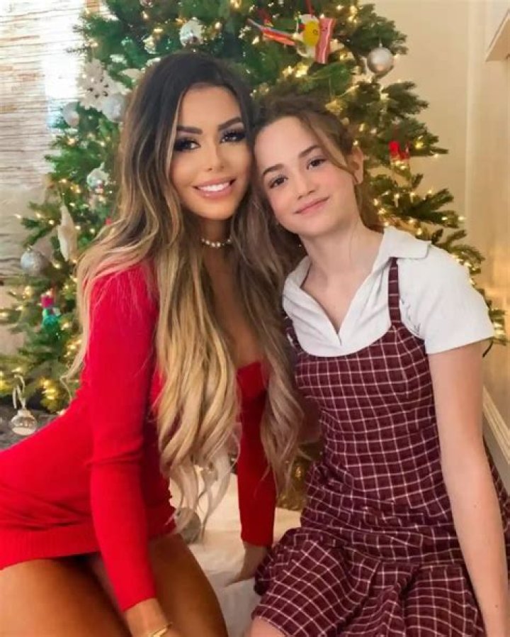 Julianne Kissinger (Instagram Model) Wiki, Biography, Age, Height, Weight, Boyfriend, Net Worth