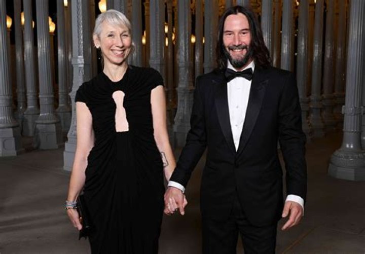 Keanu Reeves' Family Status Explored