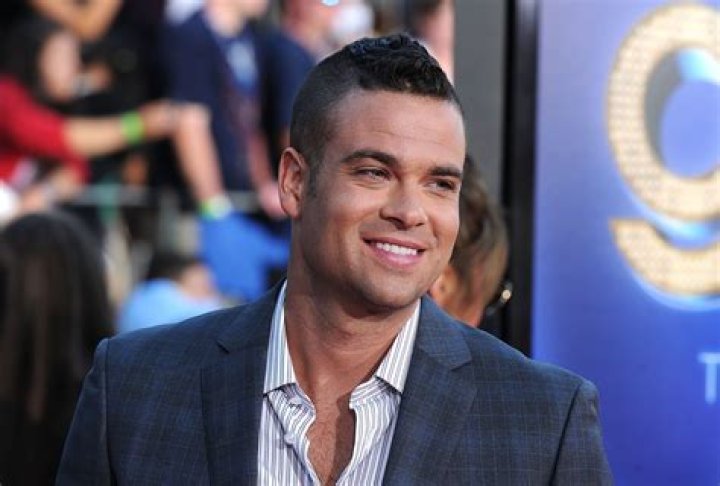 Mark Salling Ethnicity, Nationality, Race, Family, Body measurements, career