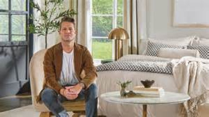 Nate Berkus ·