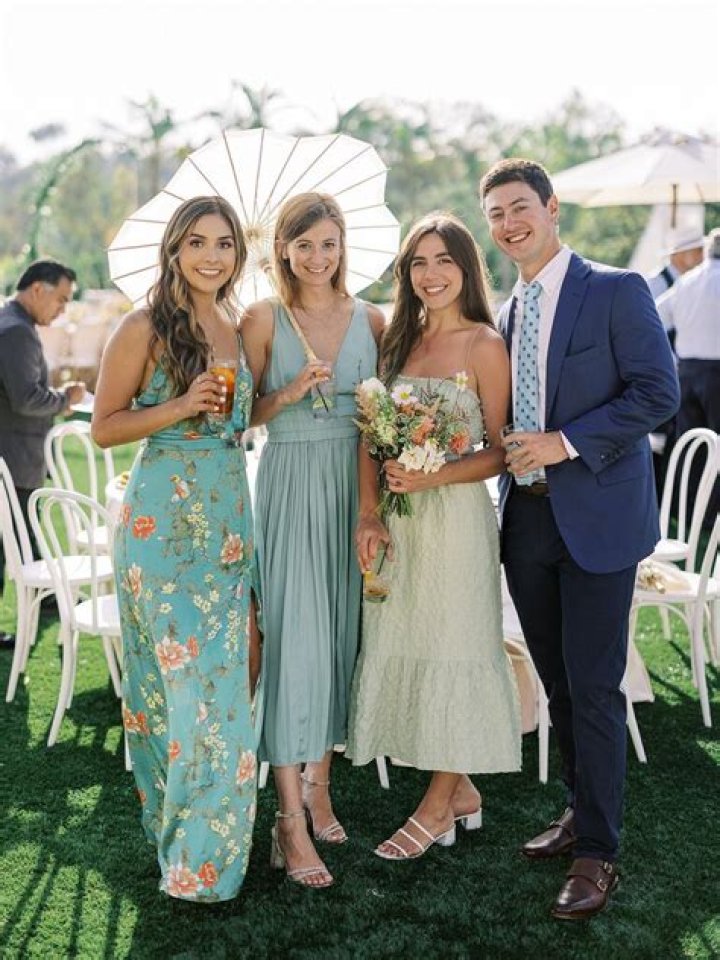 Quinnen Williams And Wife Maranda Williams Had A Picturesque Wedding In The Summer ·