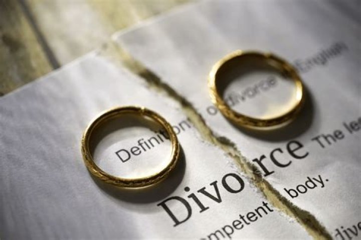 Truth About His Death And Divorce From Bethany Joy Lenz ·
