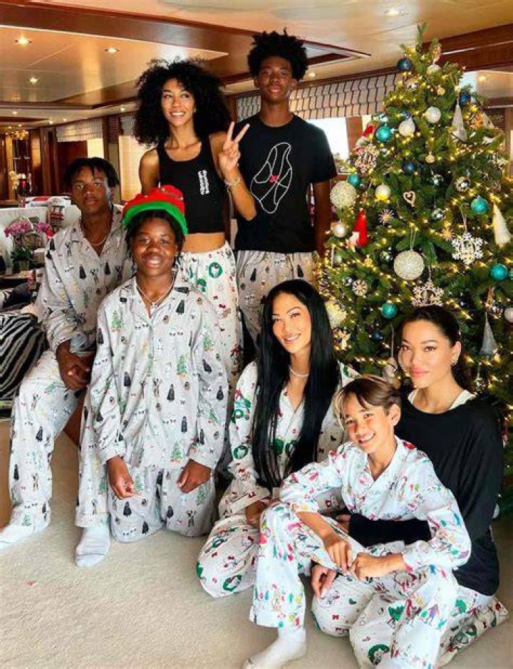 Unraveling The Rich Tapestry Of "Kimora Lee Simmons' African Husband"
