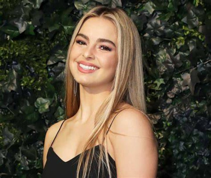 Unveiling Addison Rae's Height: Secrets And Surprises Revealed