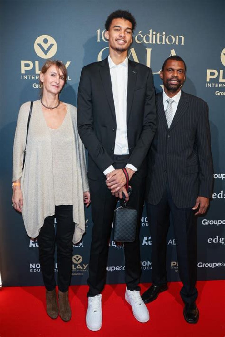 Unveiling The Age, Height, Parents, And Instagram Of The Social