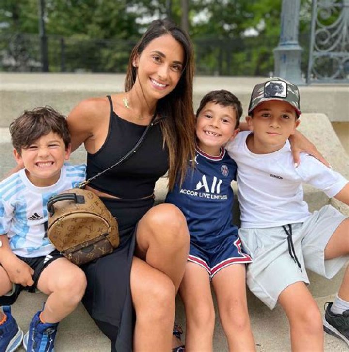 Unveiling The Enchanting Story Of Antonella Roccuzzo
