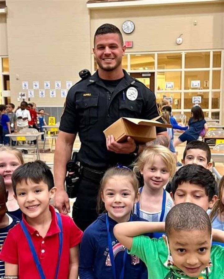Unveiling The Extraordinary Journey And Impact Of James Nunez: A Courageous Cop