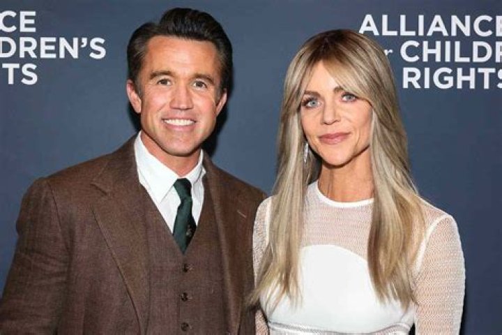 Unveiling The Foundation: Rob McElhenney's Parents' Influence