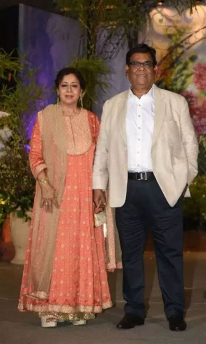 Unveiling The Secrets Of Satish Kaushik's Enduring Marital Bond