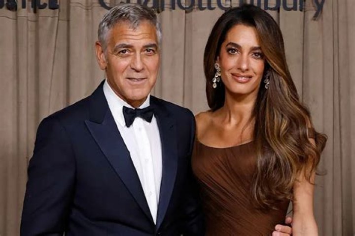 Were George Clooney And Julia More Than Friends?