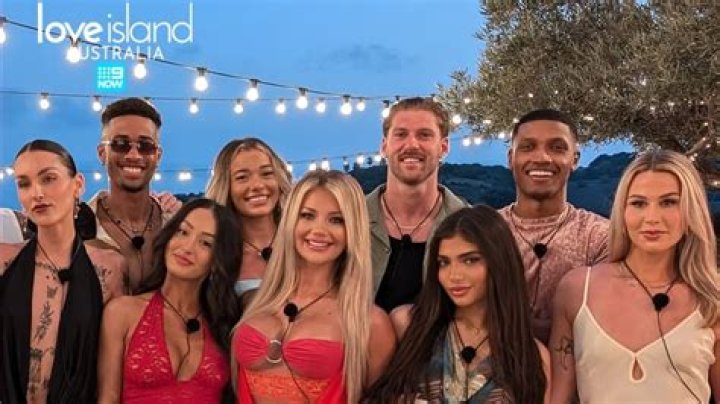 Who Is Amber Wise From Love Island Season 10?