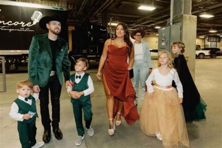 Who Is Brett Blanton Wife Michelle Blanton? Family And Daughter Revealed