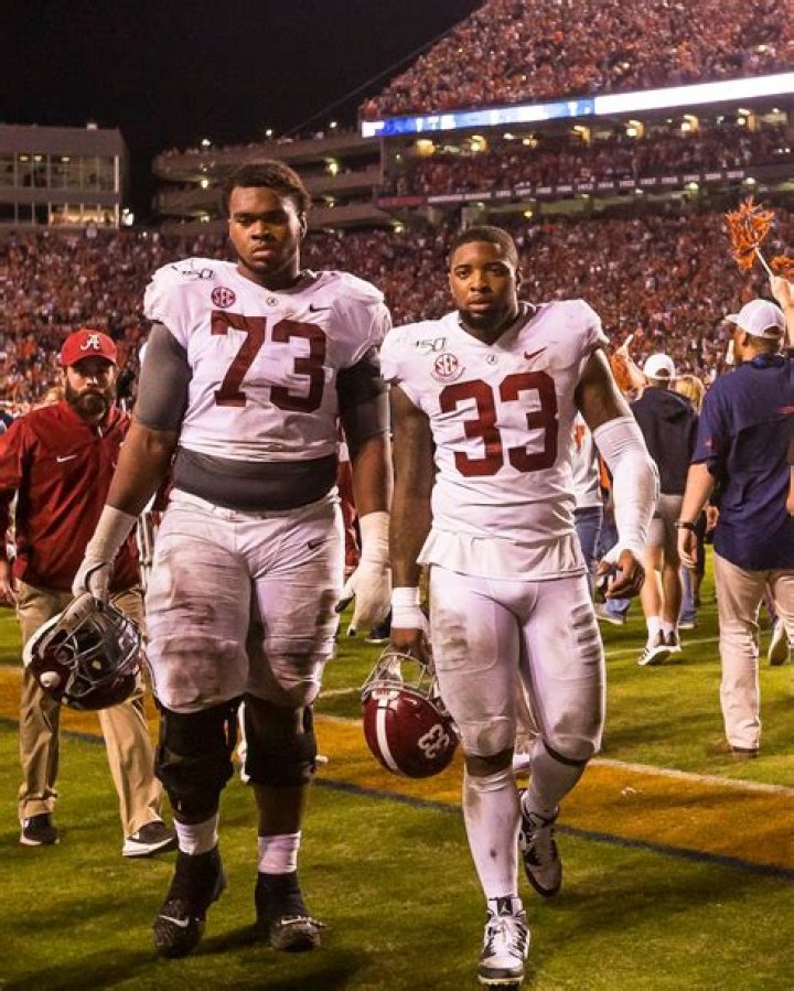 Who is Evan Neal Alabama Left Tackle? Height Weight and More On Personal Life