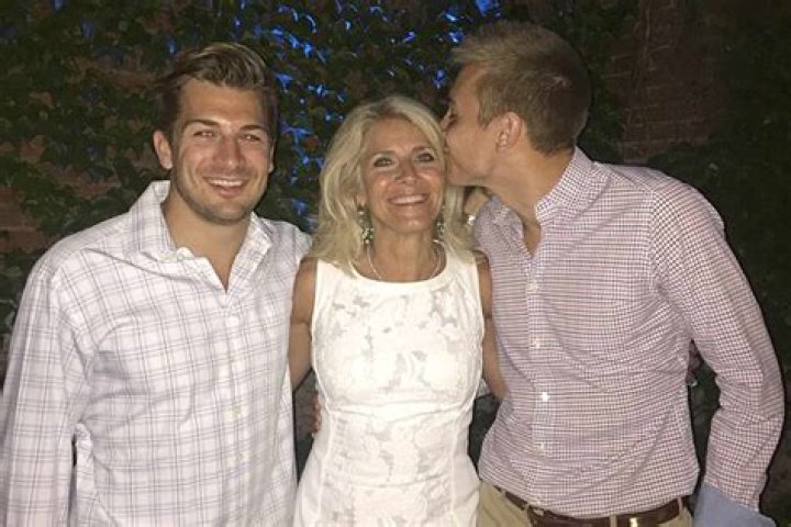 Who Is Jac Collinsworth Wife? Age And Net Worth Is Cris Collinsworth Son Married?