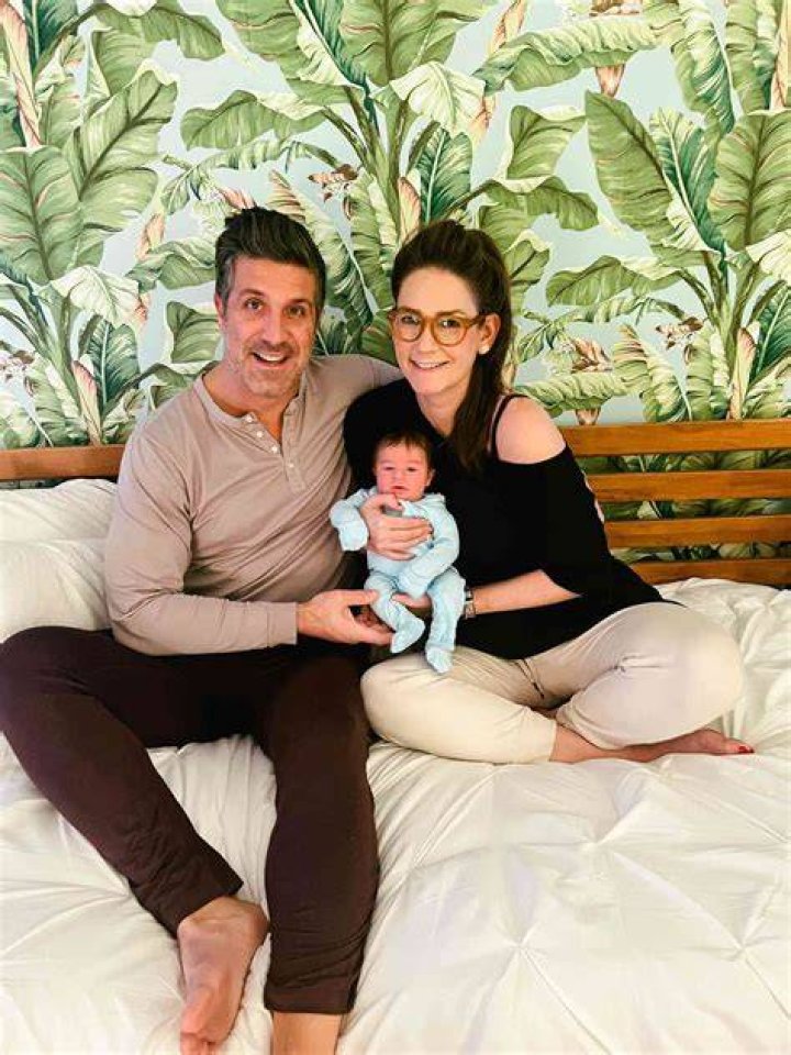 Who Is Jessica Tarlovs Husband, Brian McKenna? Explore Her Married Life