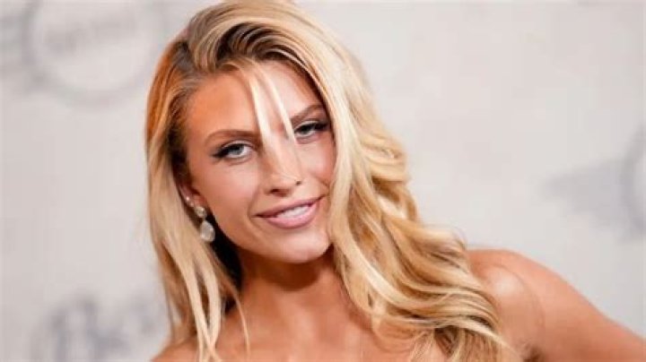 Xandra Pohl's Private Love Life Revealed